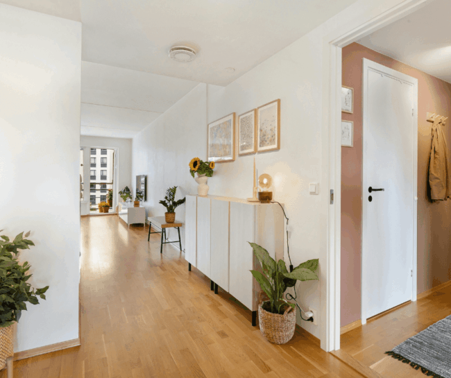 BritLin Cleaning is a house cleaning and organizing services company based in Round Rock, Texas serving surrounding areas including Austin, Cedar Park, Georgetown, Hutto, Jarrell, Leander, Liberty Hill, Pflugerville, and Taylor.